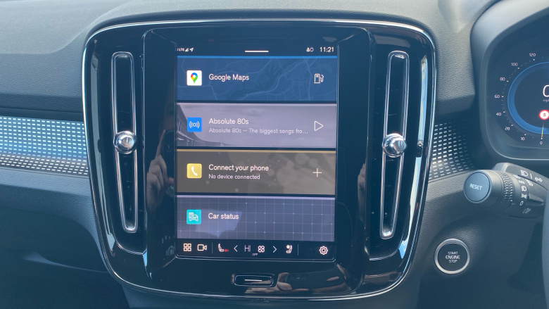 Volvo XC40 2.0 B3P Plus Dark 5dr Auto Petrol Estate